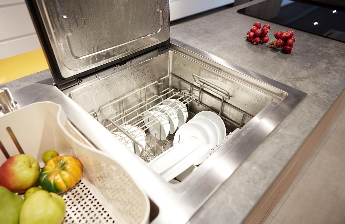 Máy rửa chén tích hợp Malloca WQP6-890F3