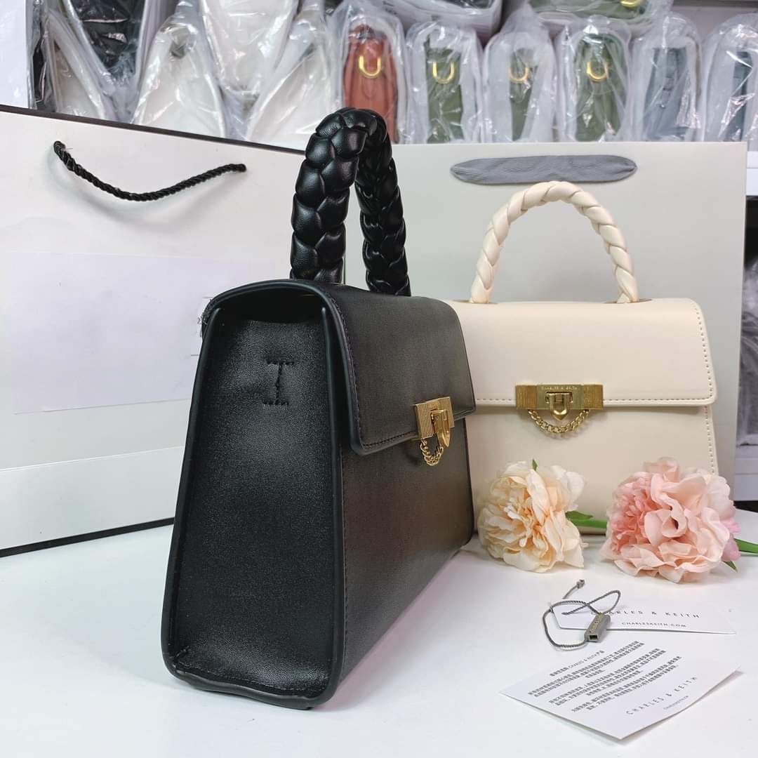 Túi đeo chéo nữ   model ck2-50270840