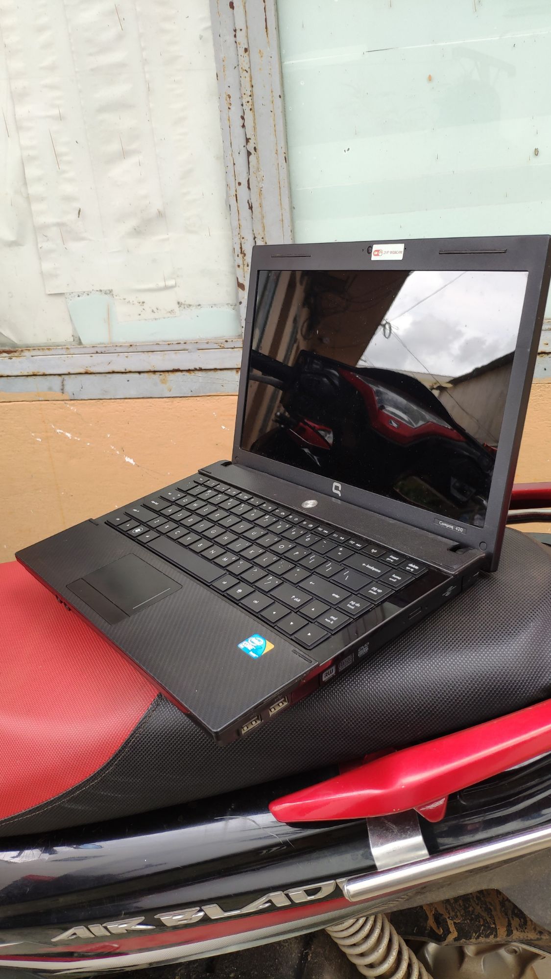 laptop sinh viên, văn phòng, học tập