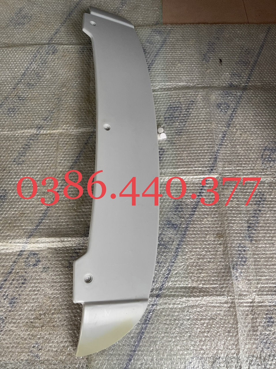 Đuôi gió innova 05-16 oem
