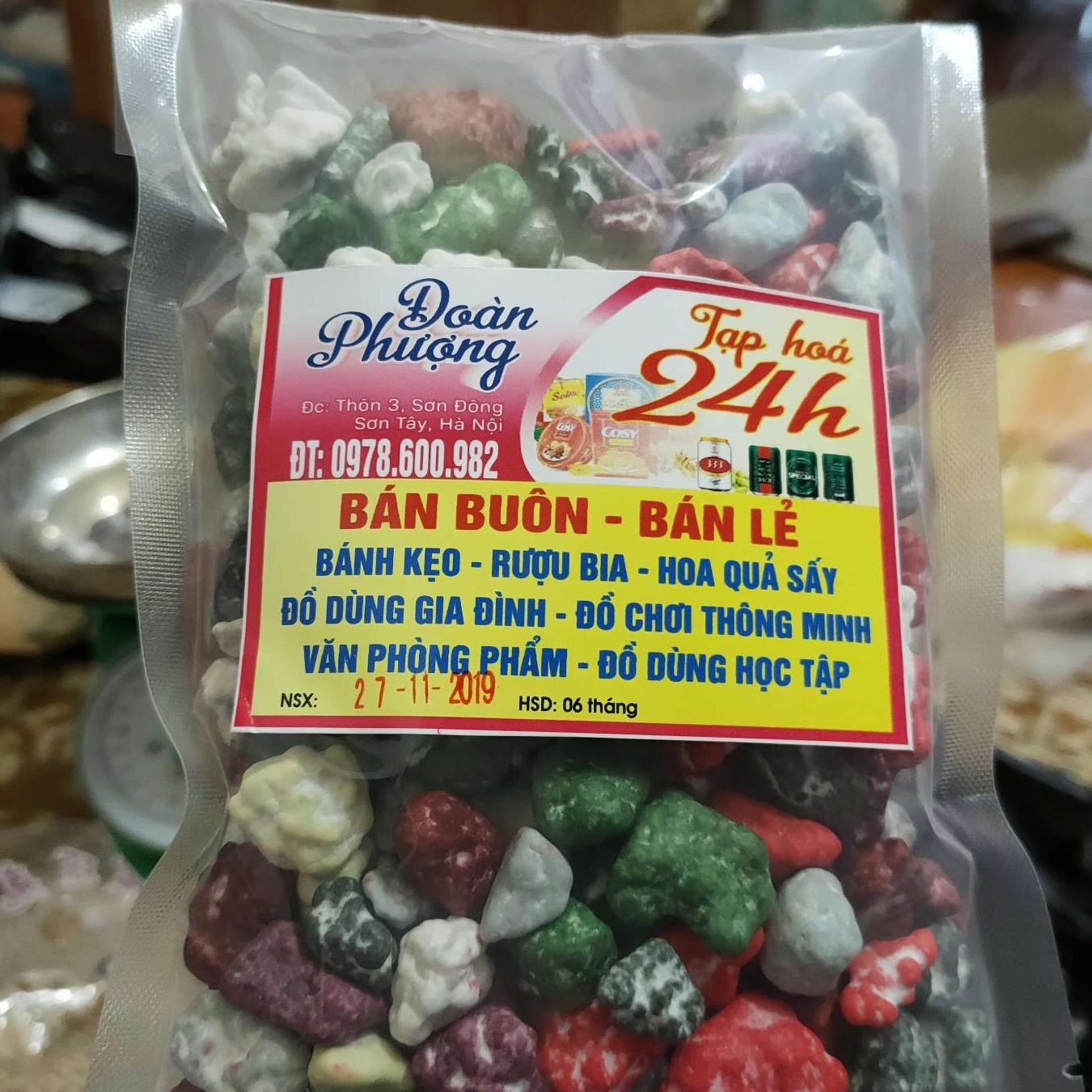 500g kẹo socola hình viên sỏi độc lạ.