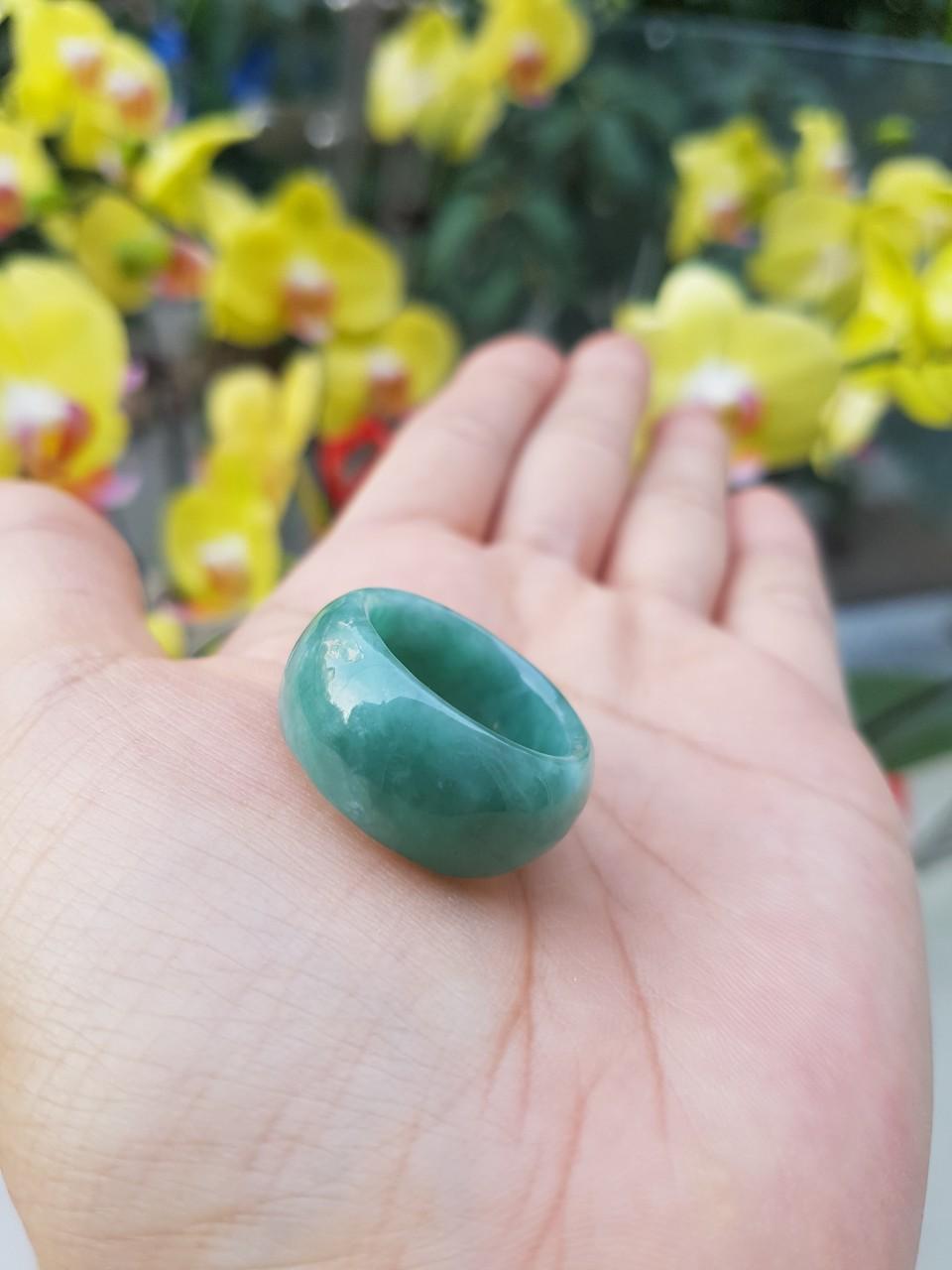 Nhẫn cẩm thạch thiên nhiên size 18mm
