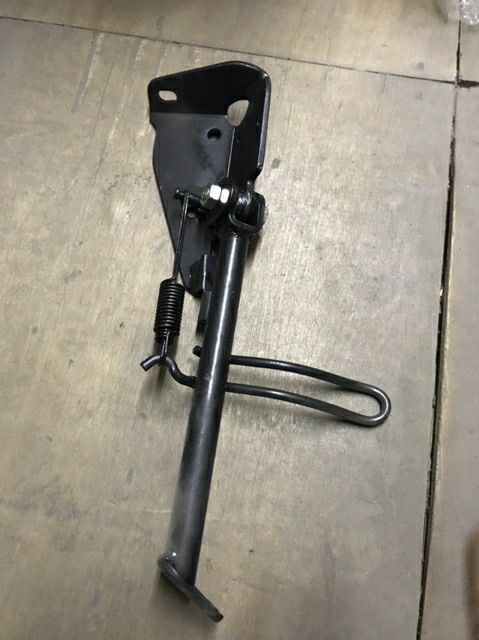 Chống nghiêng xe Vespa Lx