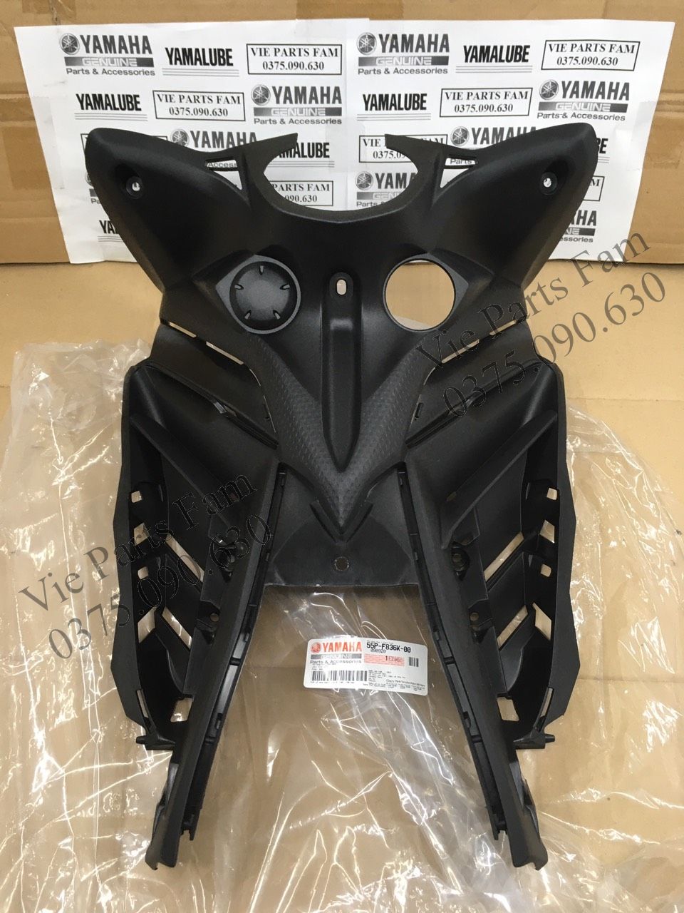 Ốp ổ khóa exciter 135 2011-2014 yamaha din mới 100%