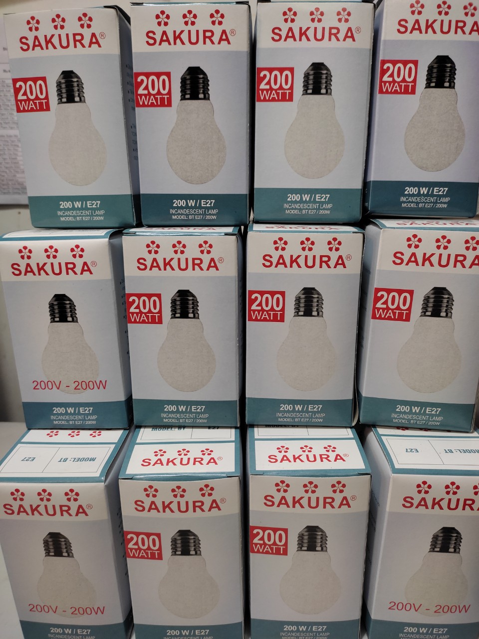 Bóng đèn sợi đốt 200W SAKURA, hàng chính hãng, ledhld