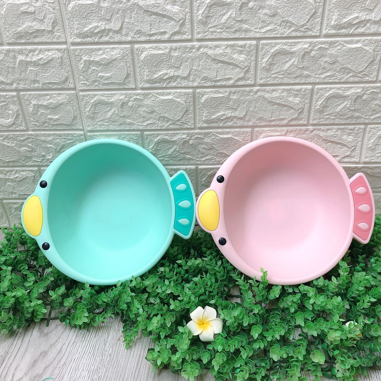 chậu rửa mặt cho bé hình cá mã