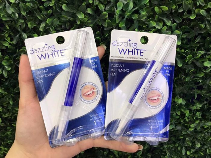 Bút làm trắng răng Dazzling White
