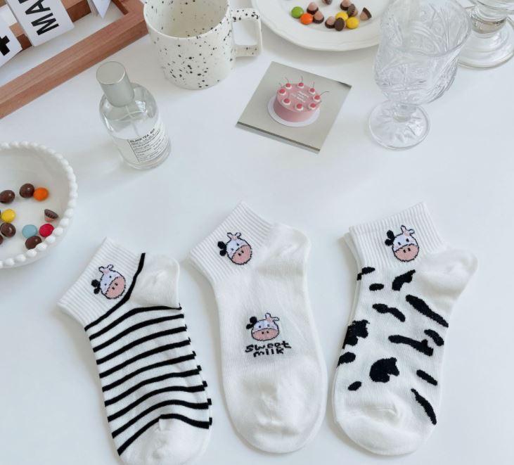 Set 10 Đôi Tất Vớ Nữ Ngắn Cổ Bò Sữa