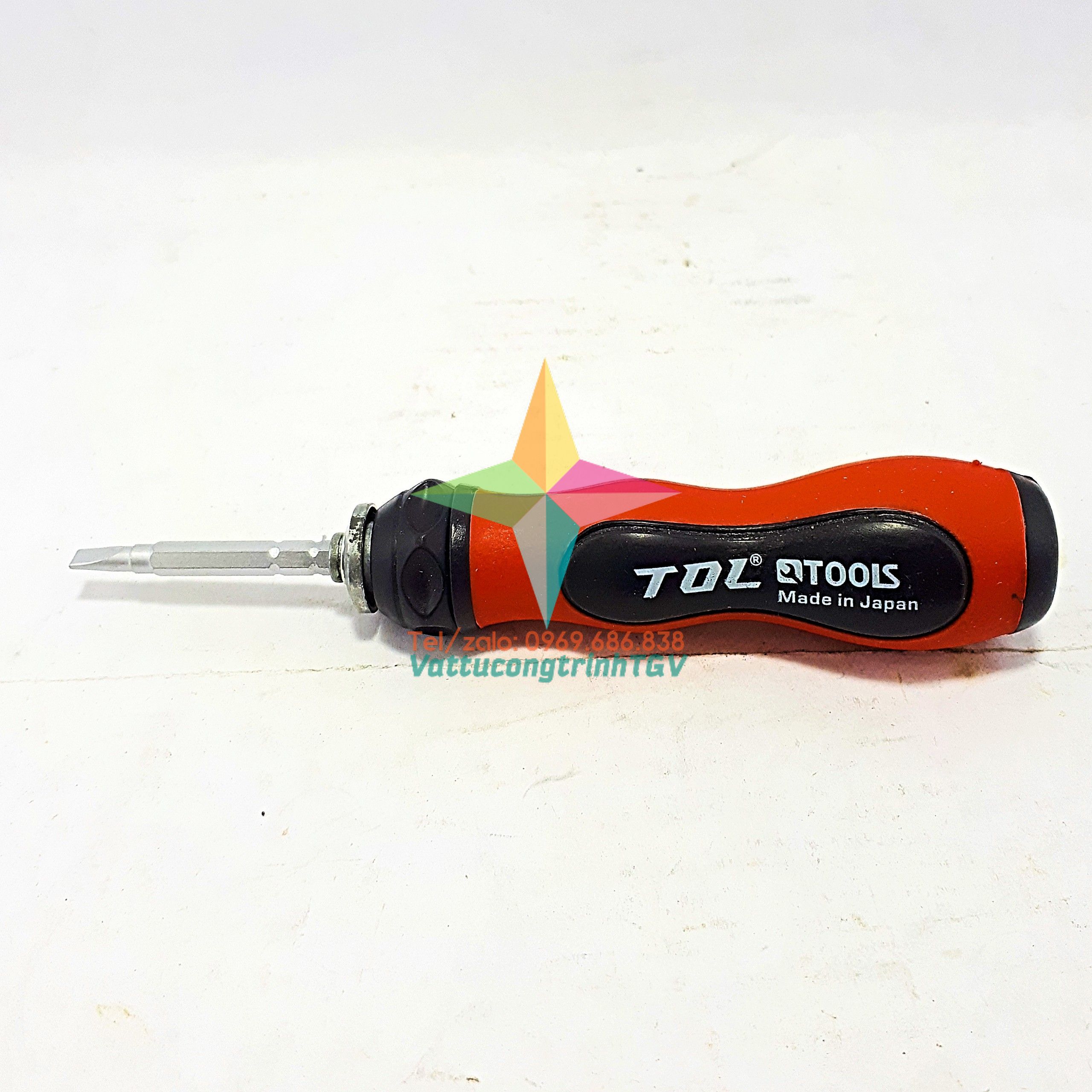 Tô vít tol nấc nhỏ