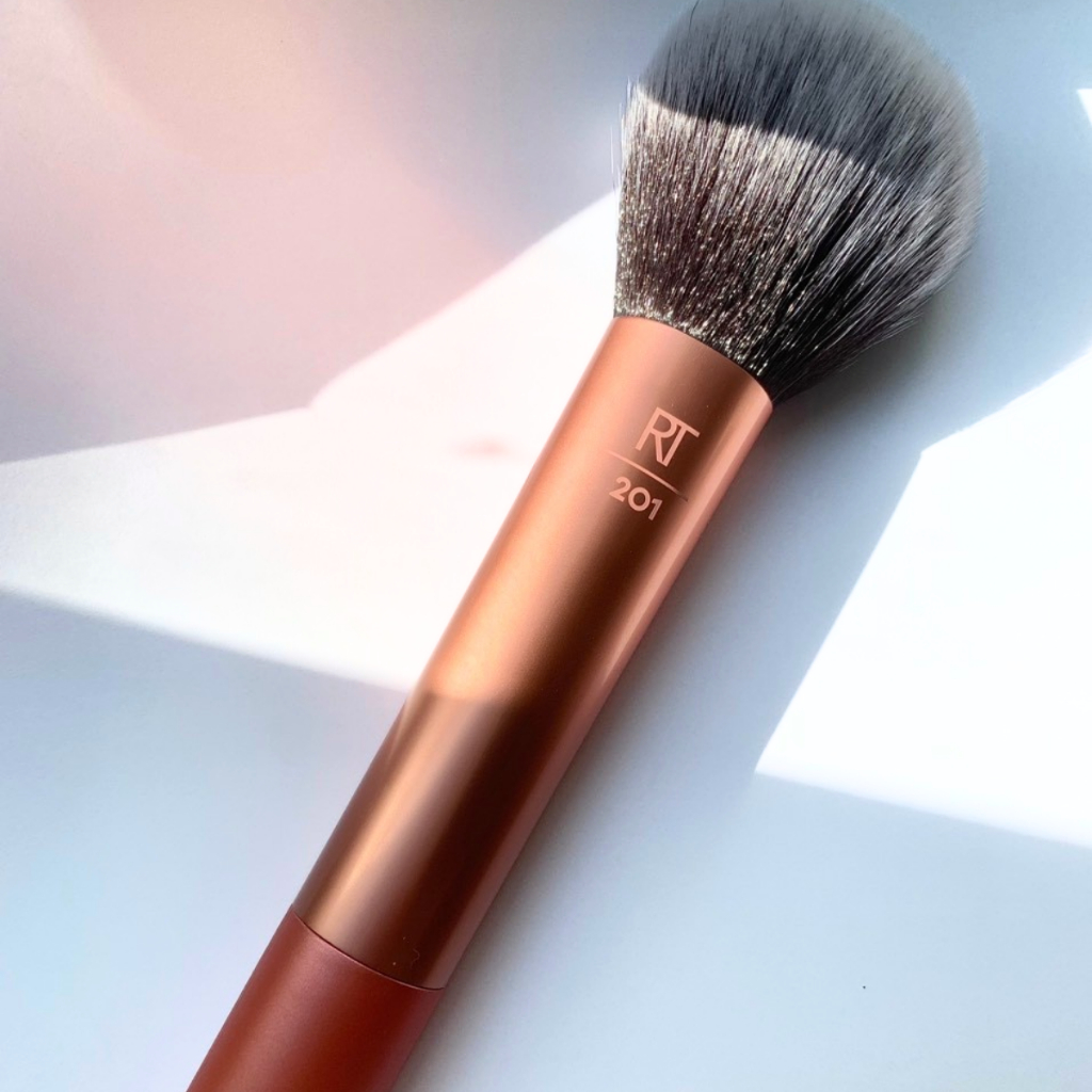 Cọ phấn phủ mẫu mới RT Real Techniques powder brush (lỗi nhẹ, không hộp)