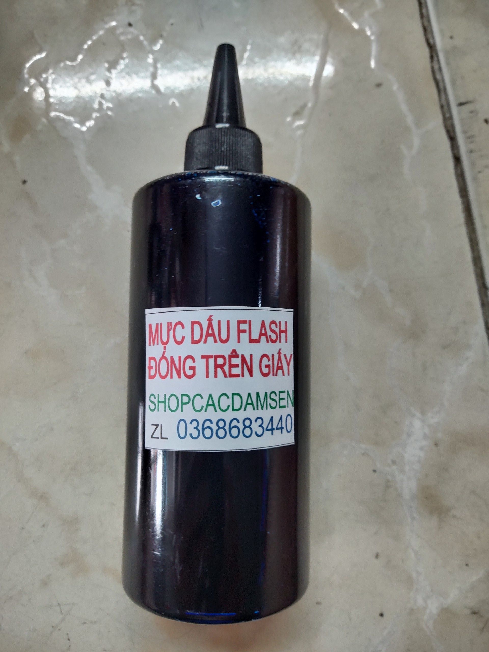 Mực thẩm thấu dấu flash đóng trên giấy chai 60ml- 350ml