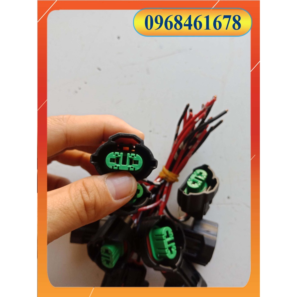 GIẮC CẮM BÓNG ĐÈN CHÂN 881