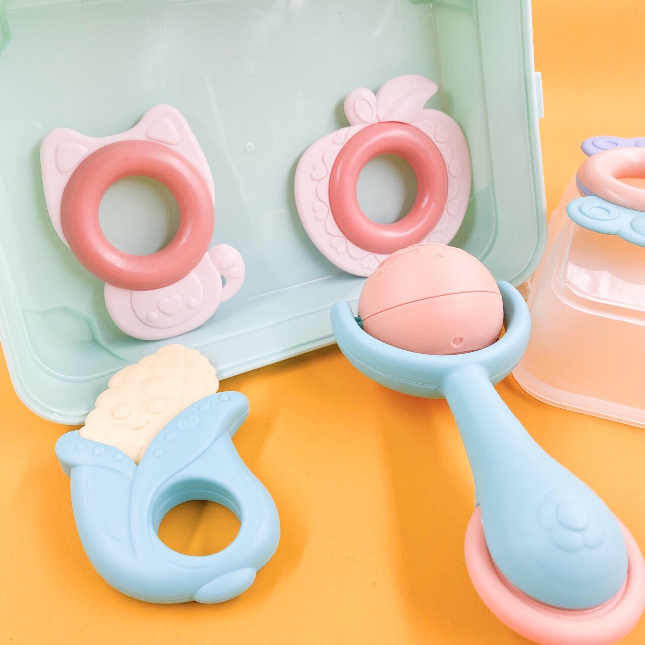Bộ đồ chơi gặm nướu 10 món cho bé