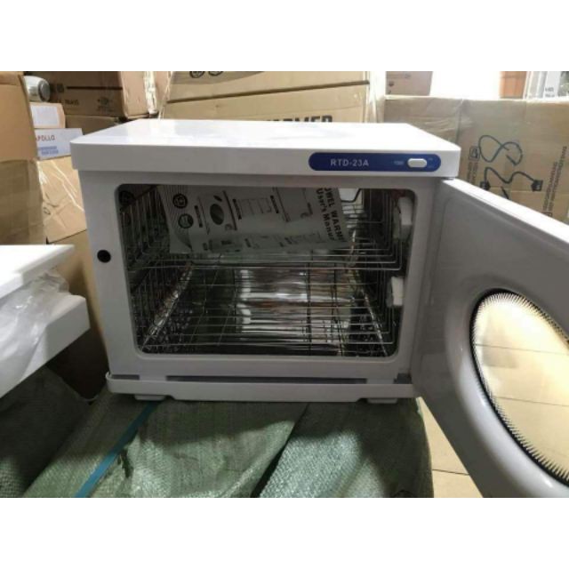 Tủ Hấp Khăn Có Kính 23A - Tủ Hấp Khăn 23A Dùng Cho Spa Có Kính (Có Đèn UV Diệt Khuẩn)