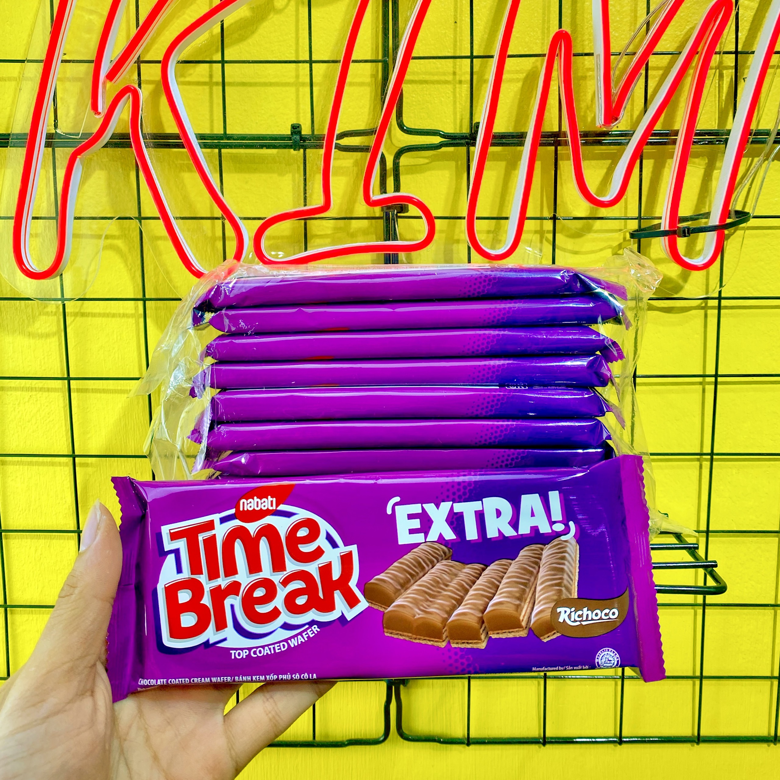 Bánh kem xốp phủ socola Nabati Time Break