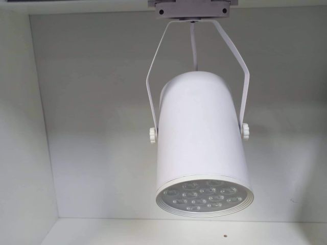 Đèn rọi ray 12w- SMD