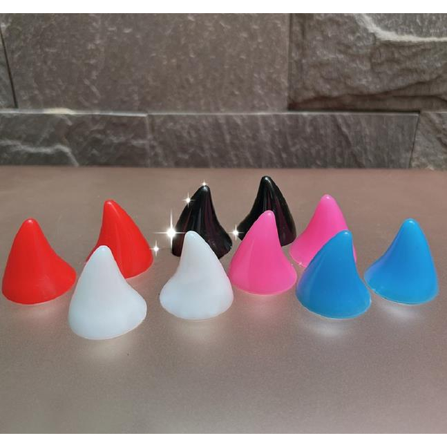 (1 cặp - Tặng keo) Sừng mini gắn nón bảo hiểm (không có nón)