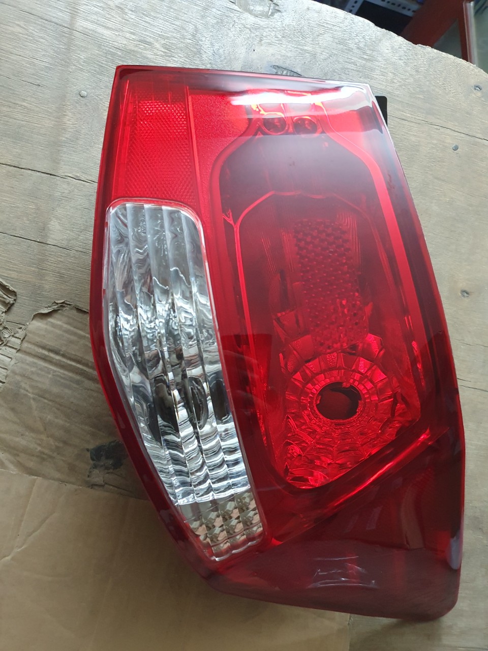 Đèn hậu KIA FORTE 2009-2011 - CERATO 2009