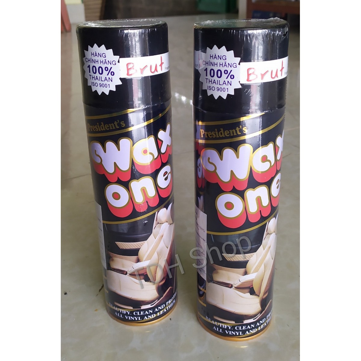 Xịt bóng và vệ sinh đồ da đồ gỗ wax one 450ml