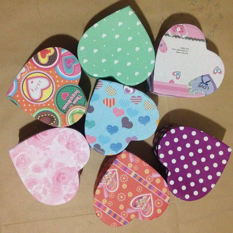 [HCM]Hộp đựng quà hình tim  15 cm : 30k /cái
