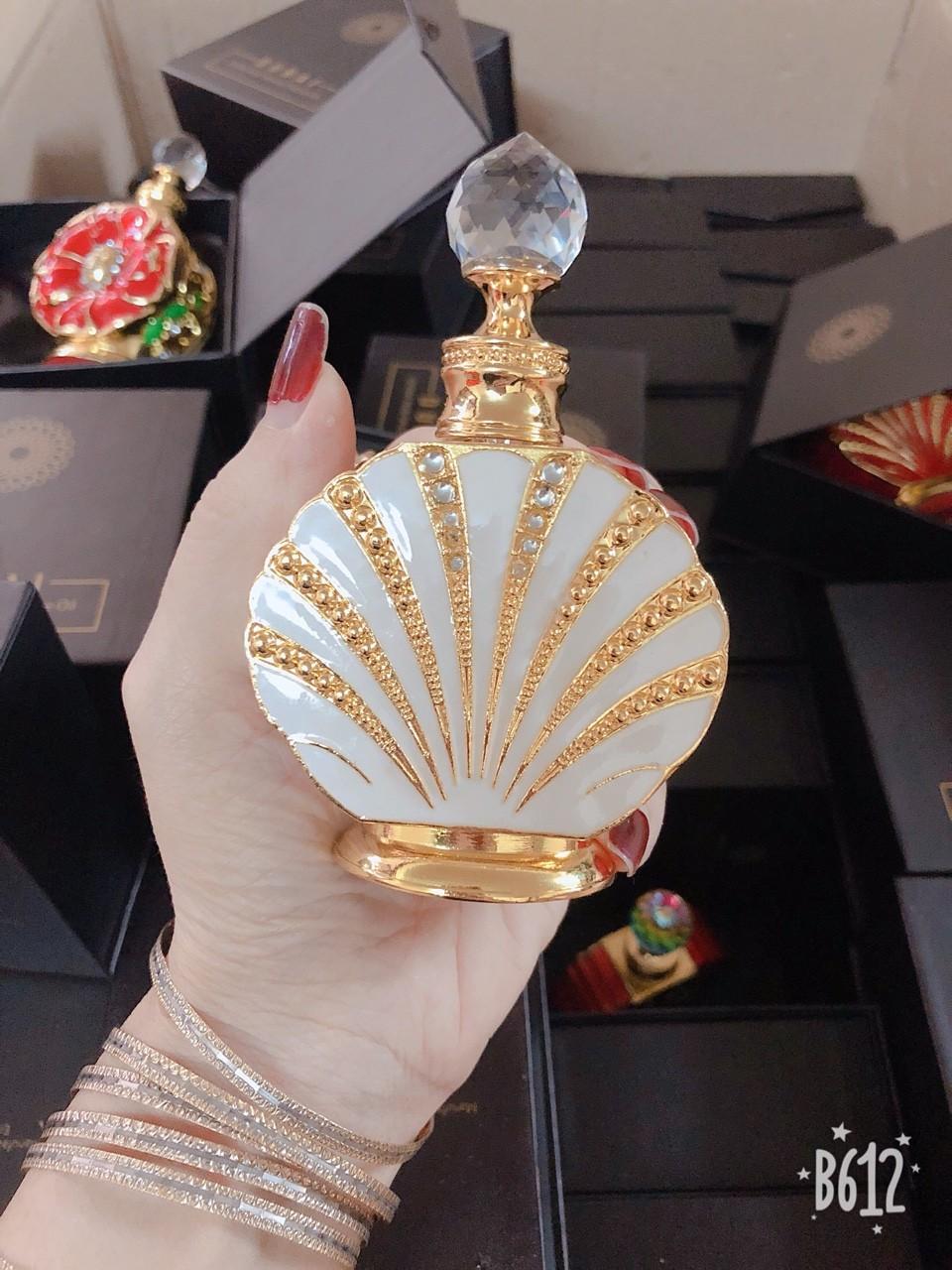 Tinh Dầu Nước Hoa Dubai con công