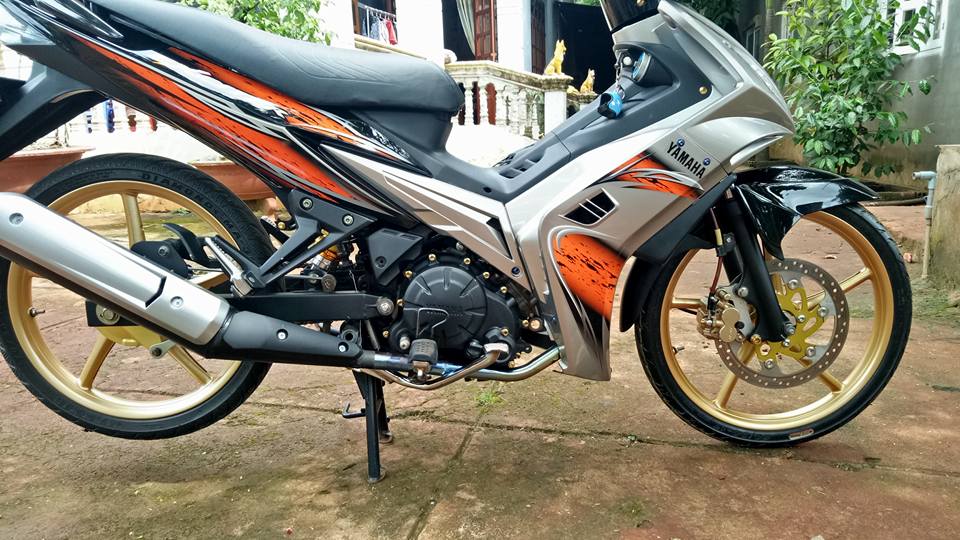 Tem exciter 2006 cam bạc