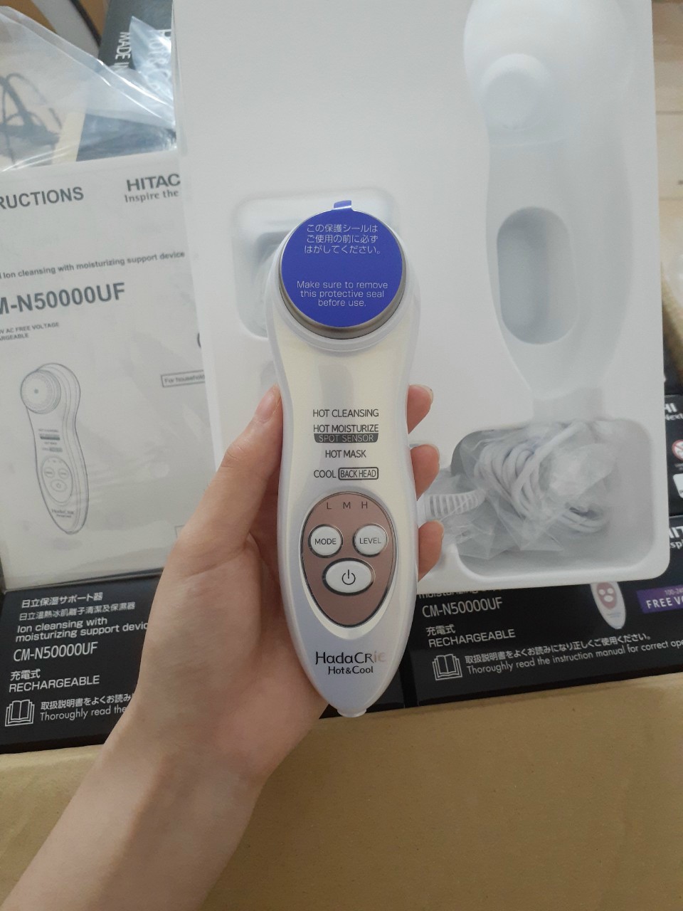 Máy đẩy tinh chất HADA CRIE CM - N50000UF (auth) - BH 12 tháng