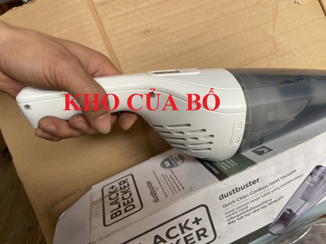 Máy hút bụi 3.6V B&D NVB115J-B1