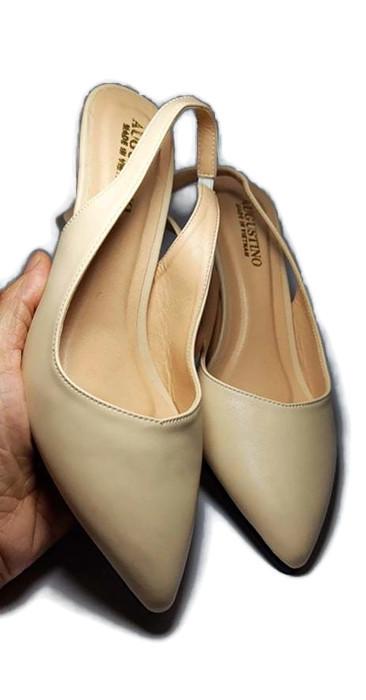 [SALE] Giày Augustino Cổ Tim Gót Nhọn Cao 5 Phân Hở Gót (Màu Kem Sữa)