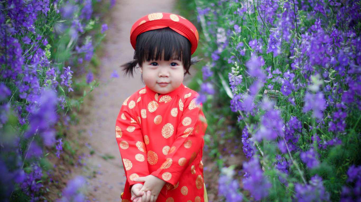 Áo Dài Đỏ xu Bé Gái _ Gấm Thái Tuấn (NÓN, quần, áo)