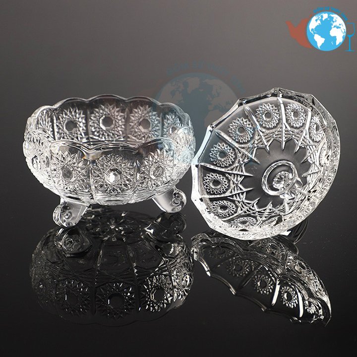Combo 4 thố mứt thủy tinh pha lê 3 chân cao cấp, họa tiết nhiều kiểu dễ thương giao ngẫu nhiên - 1804- DSTG15