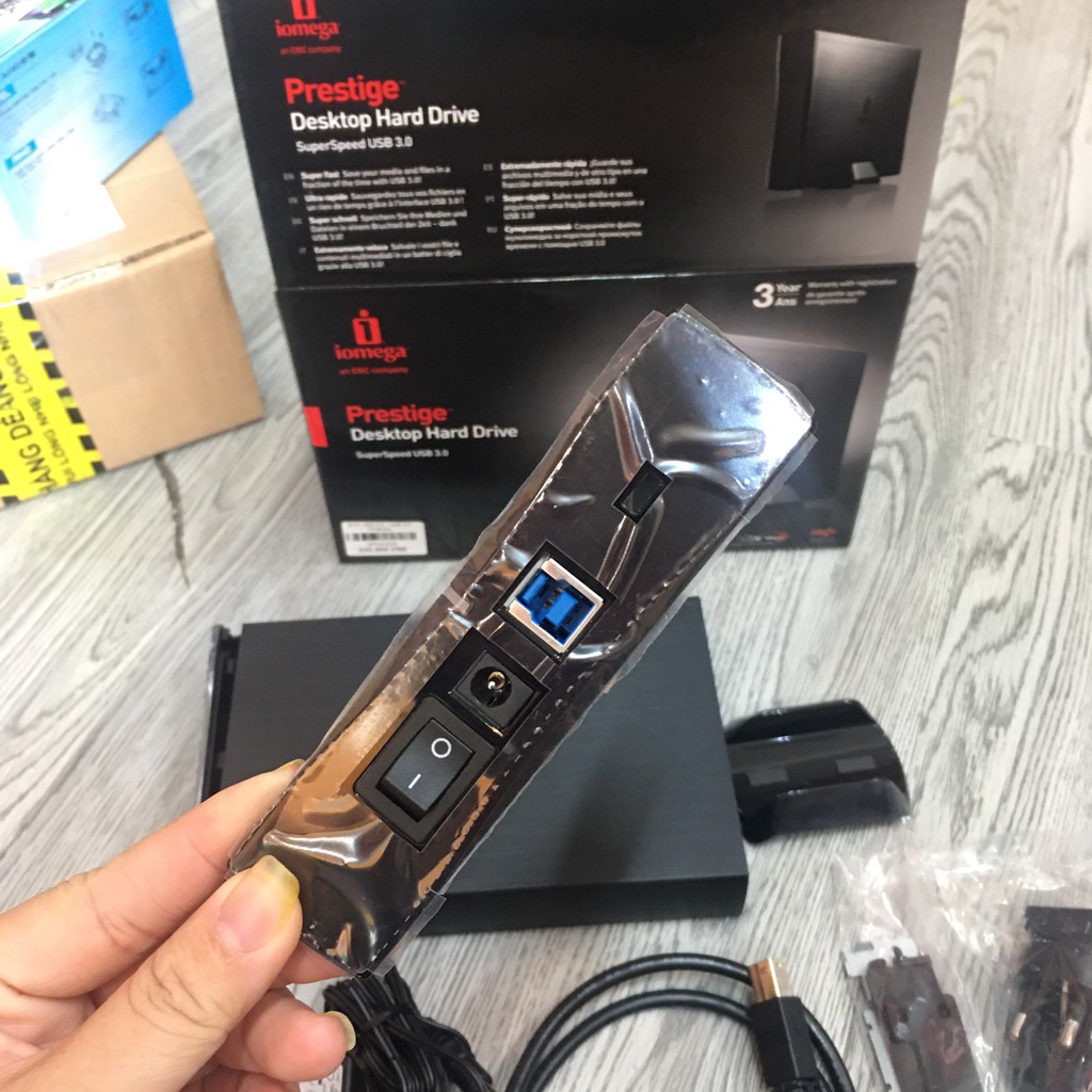 Box Ổ Cứng HDD PC 3.5 USB 3.0 Thương Hiệu IOMEGA