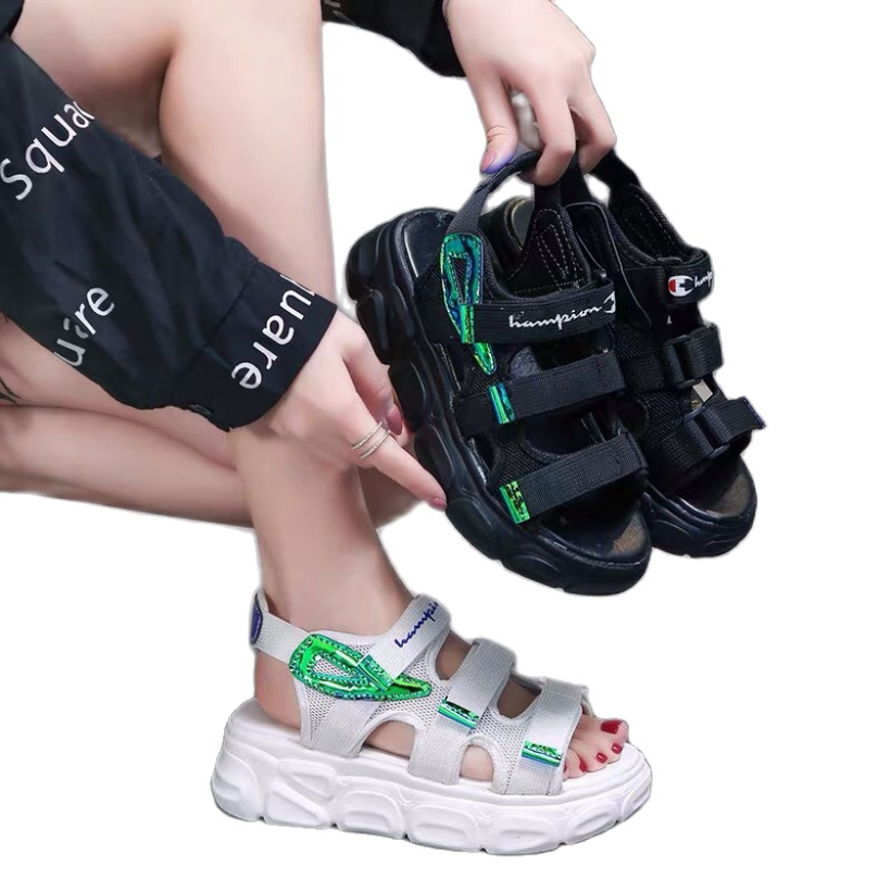 Sandal nữ quai ngang ChamP - chất liệu dây dù cao cấp,siêu bền , đế bằng kiểu đế bánh mì mềm,nhẹ,chống trượt tốt , phong cách Hàn Quốc đẹp,giá rẻ , thích hợp sử dụng đi học,đi chơi , là mẫu dép quai hậu hot mùa hè 2020 giá rẻ