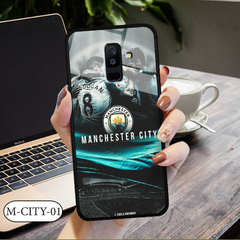 Ốp lưng kính 3D Samsung J8 hình đội bóng
