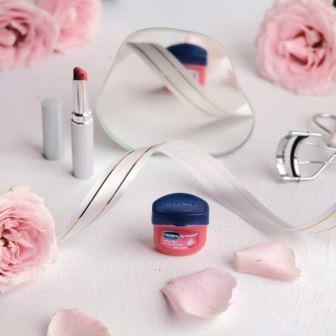 Son dưỡng môi vaseline lip therapy lip balm rosy lips 7g