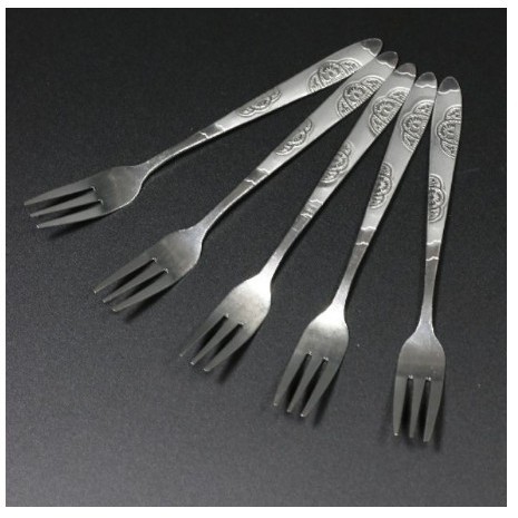 Dĩa inox ăn hoa quả đa năng
