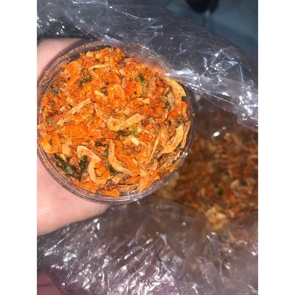 muối tôm hành phi 200g dùng ăn với bánh tráng