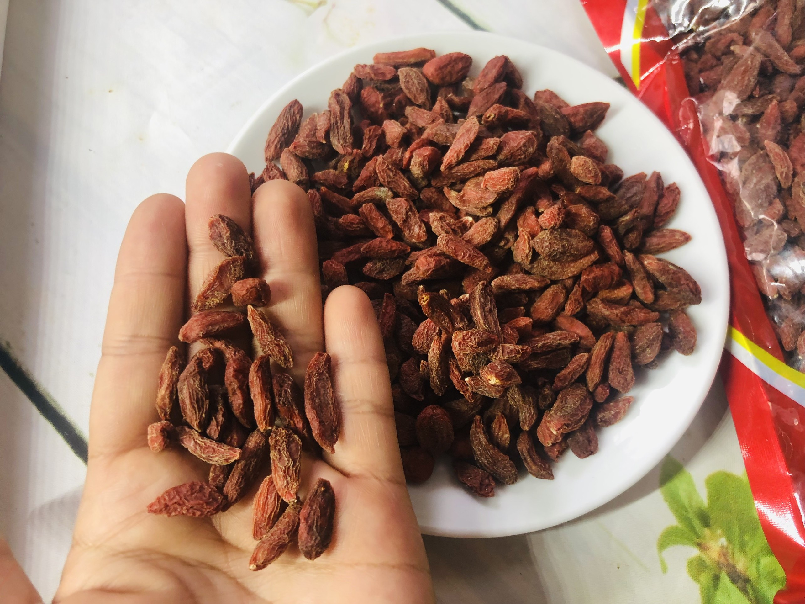 Kỷ Tử (Câu Kỉ Tử) Sấy Khô 200g - doanvat_hangduong