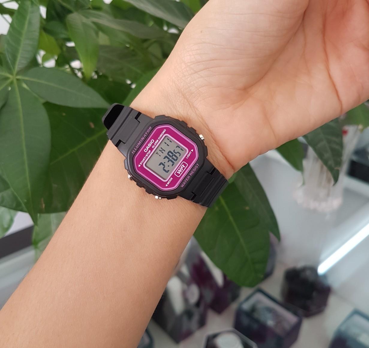Casio La-20Wh-4Adf Women's Electronic Watch with Plastic Strap