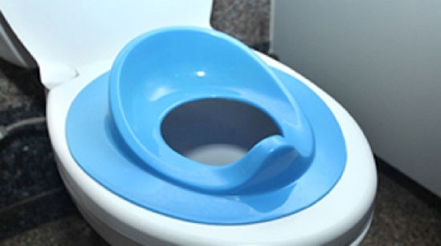[HCM]Miếng lót bồn cầu thu nhỏ cho bé