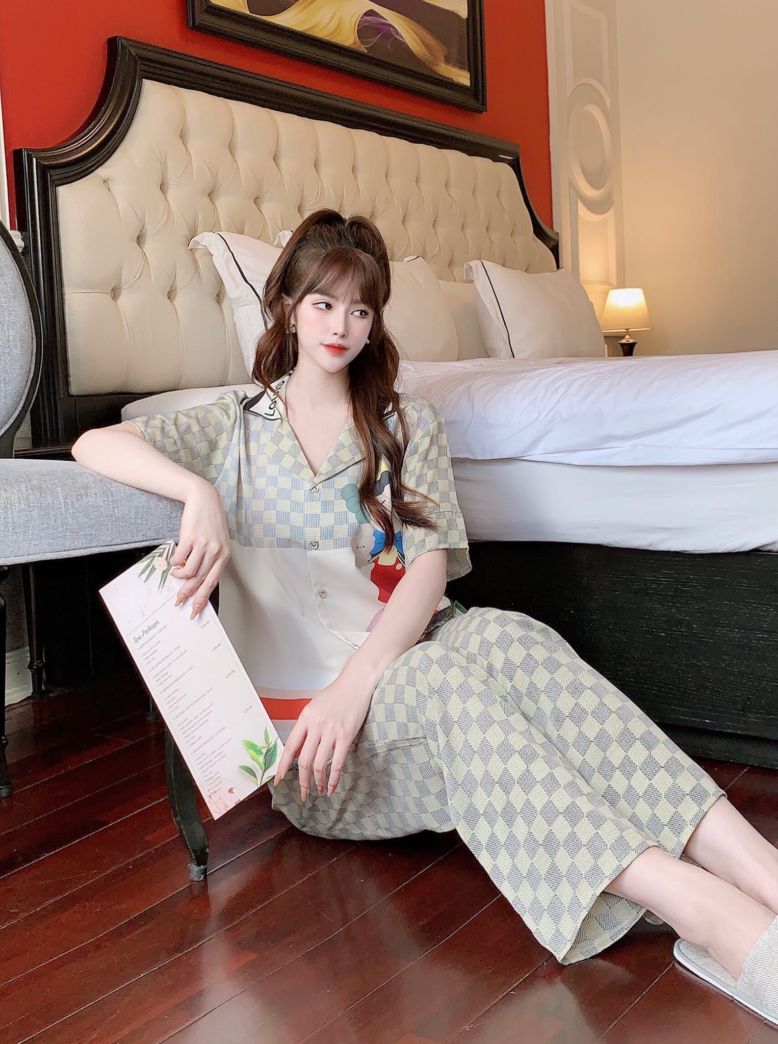 Set Bộ Lụa Mango Dài Họa Tiết Cực Sang - Mẫu mặc hàng thật chụp
