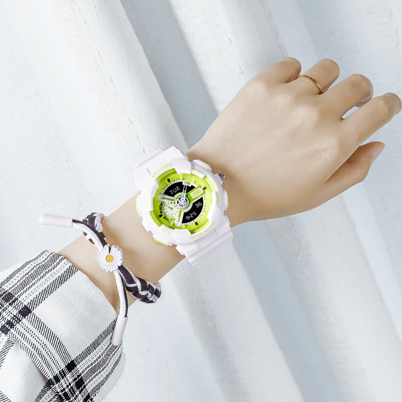 Đồng hồ Quartz thể thao nam nữ K187, kiểu dáng giá điện tử cực ngầu, Dây cao su siêu bền, chống nước sinh hoạt.