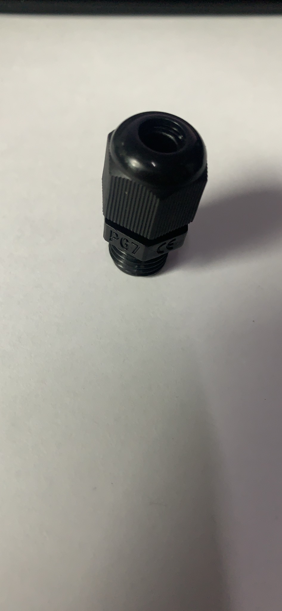 Ốc siết cáp bằng nhựa chống thấm PG7( 5CON)
