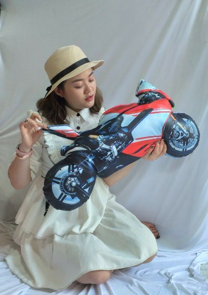 Gối ôm moto Ducati, gối ôm xe mô tô