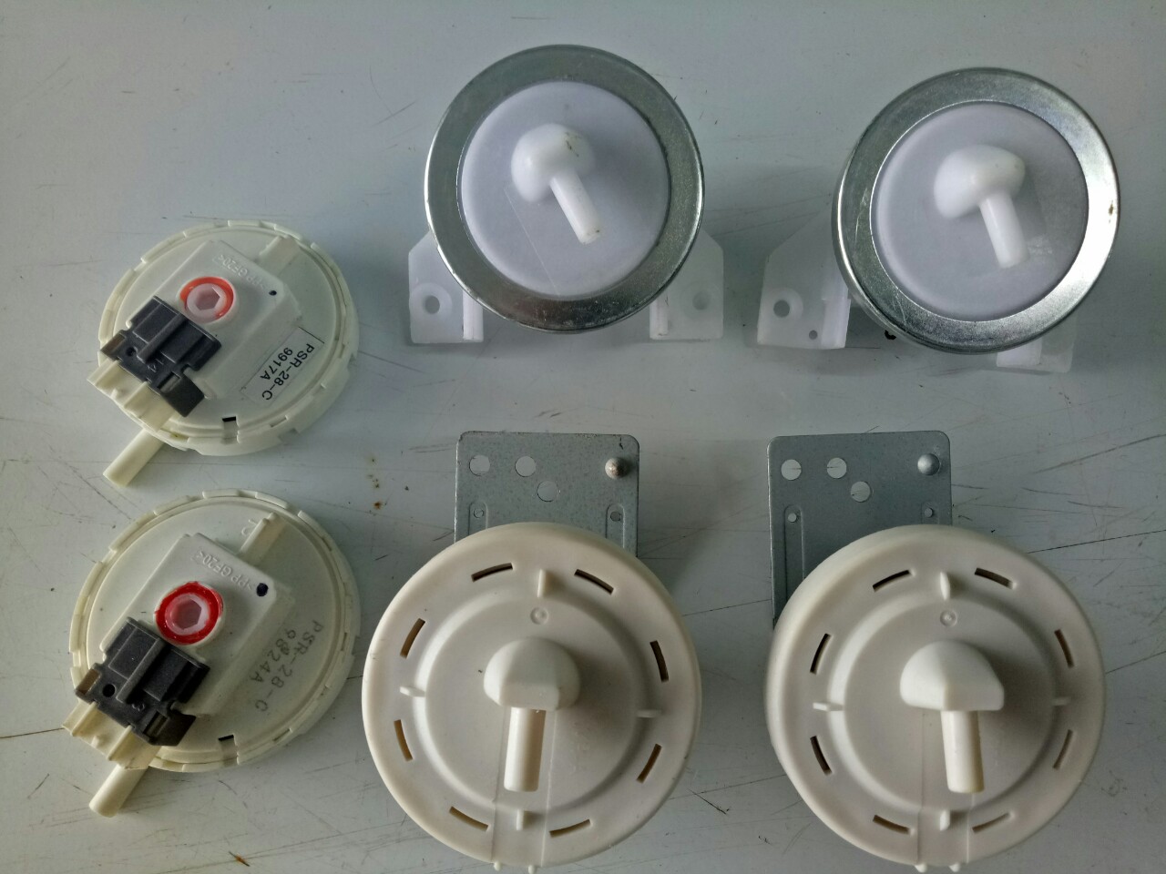 Phao áp lực máy giặt LG