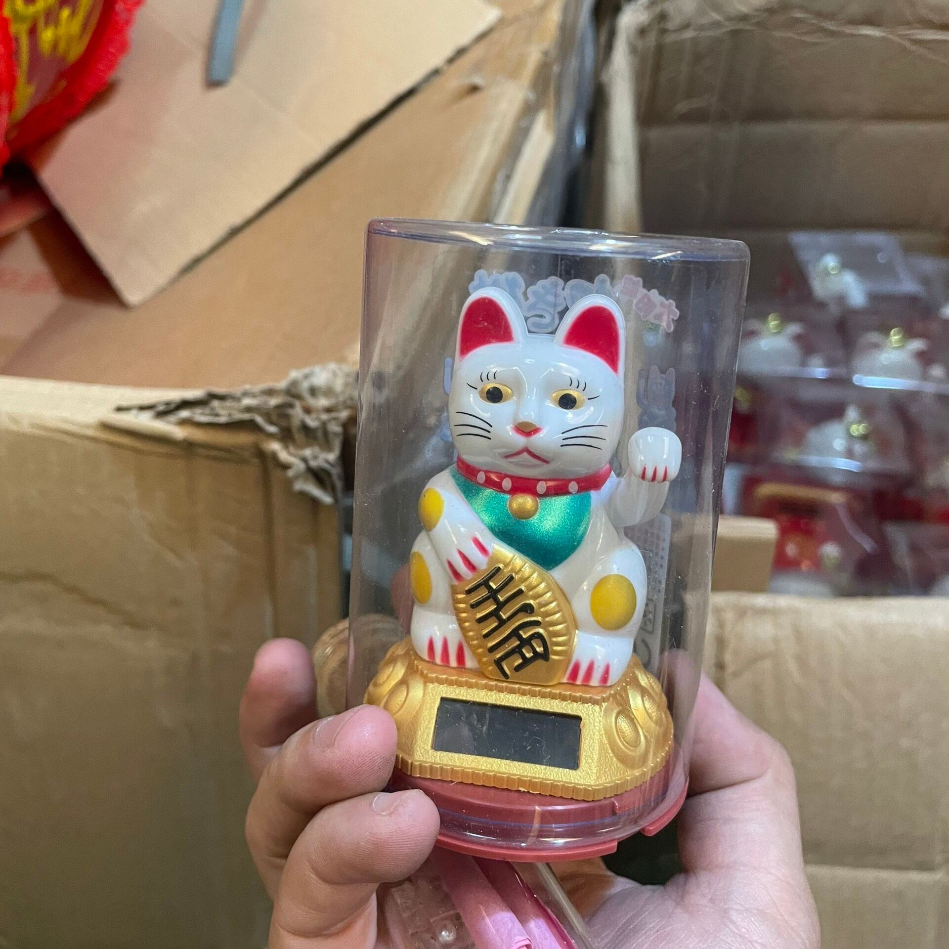 Mèo Thần Tài Vẫy Tay Dùng Năng Lượng Mặt Trời - Mang Lại May Mắn Tài Lộc Cho Gia Chủ