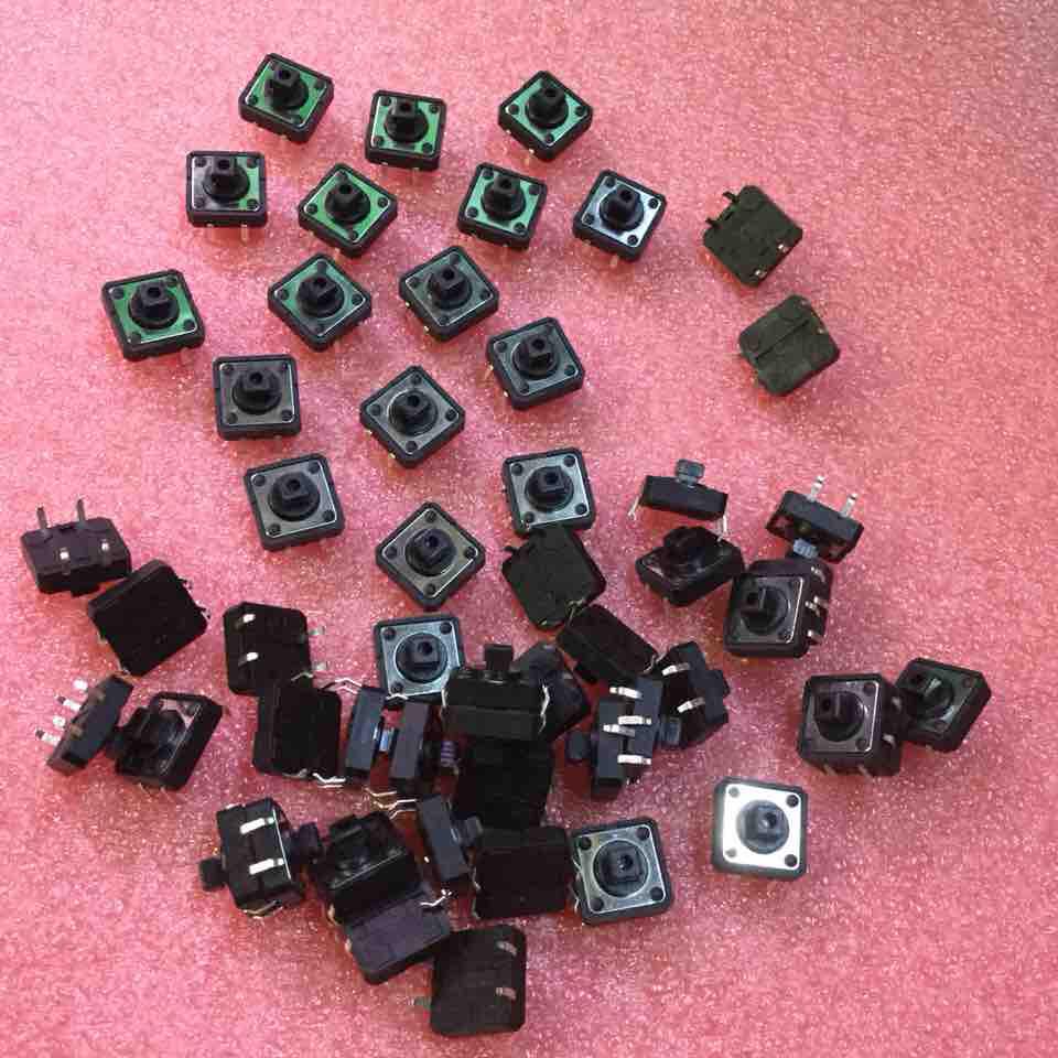 50 chiếc công tắc chíp 12x12x7.3 H