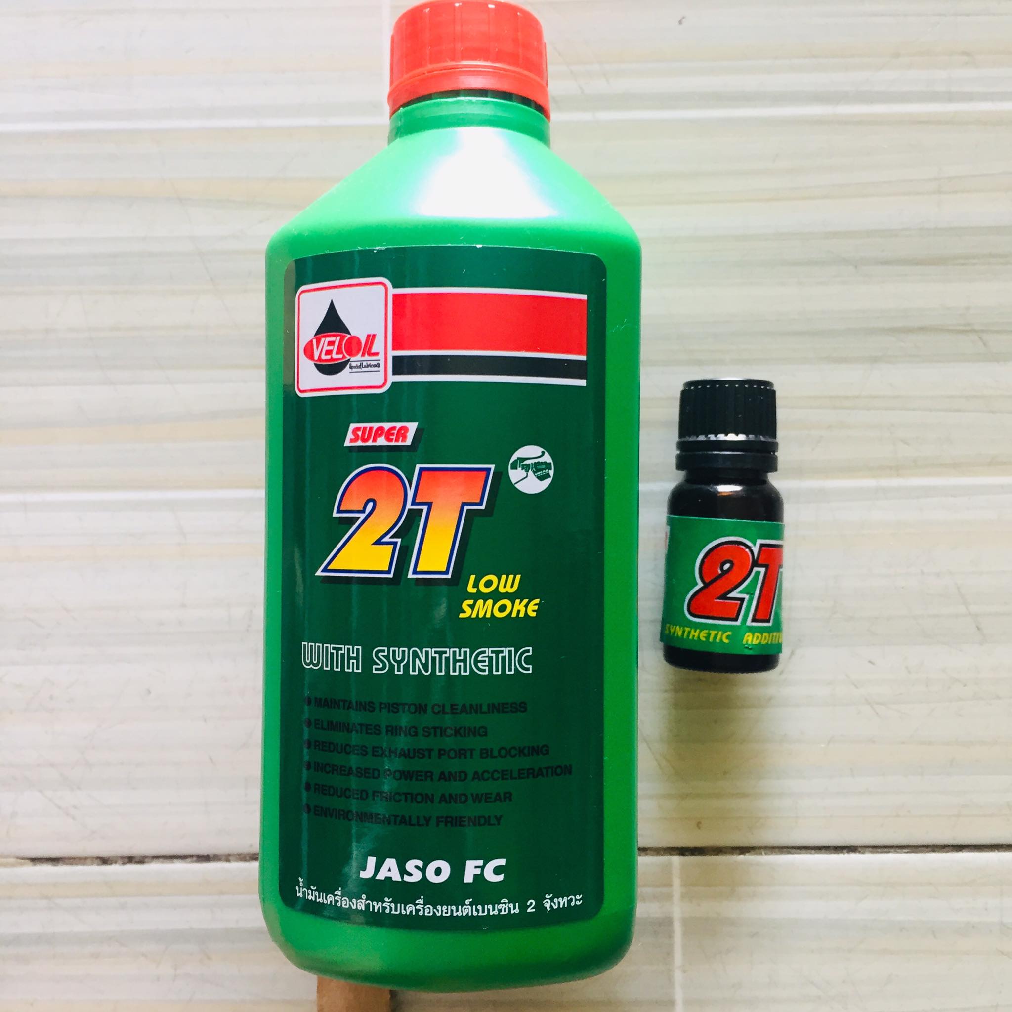 Nhớt thơm xe 2 thì thái lan và tinh dầu thơm serum