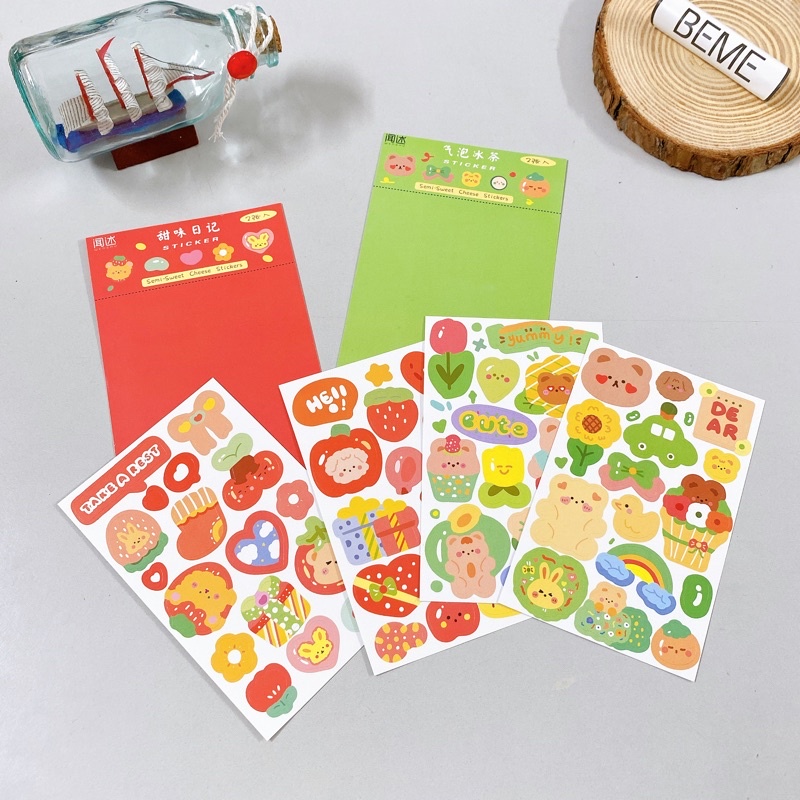 Set 2 tấm sticker, nhãn dán hoạt hình dễ thương