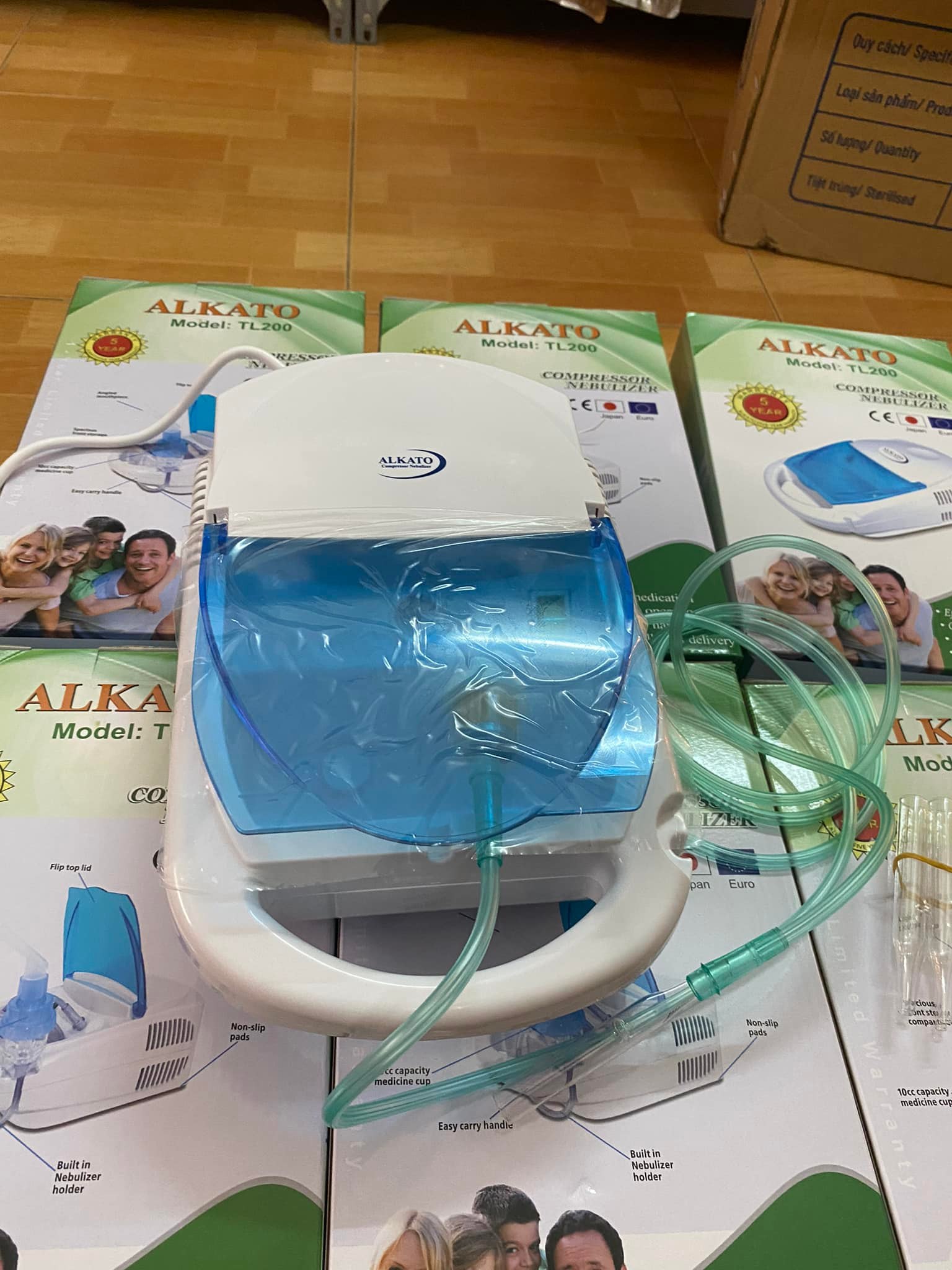 Máy hút mụn ALKATO TL200 lực hút khỏe, máy bền